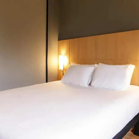 Ibis Quimperle-2